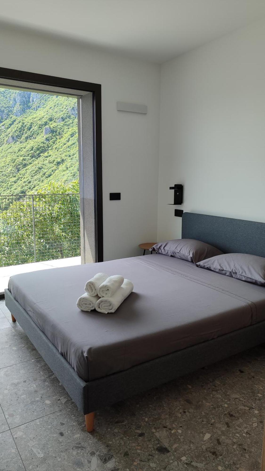 La Casa Di Cesare Hotel Rogno Buitenkant foto