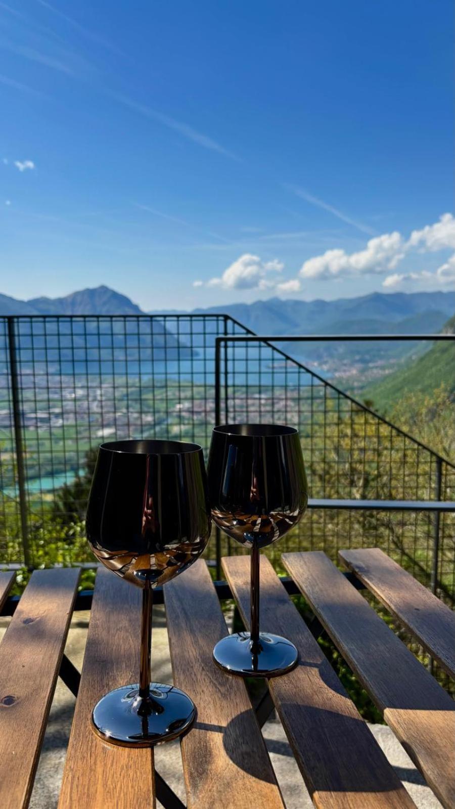 La Casa Di Cesare Hotel Rogno Kamer foto
